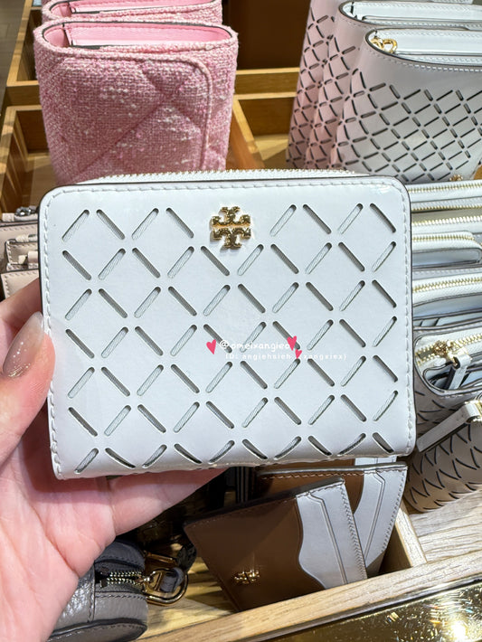 Tory Burch 洞洞設計 小短夾