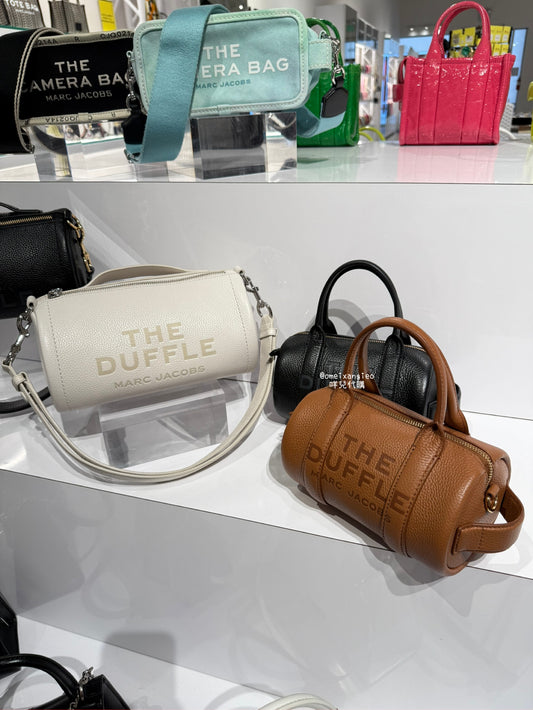 Marc Jacobs 小馬克 THE DUFFLE 圓筒包