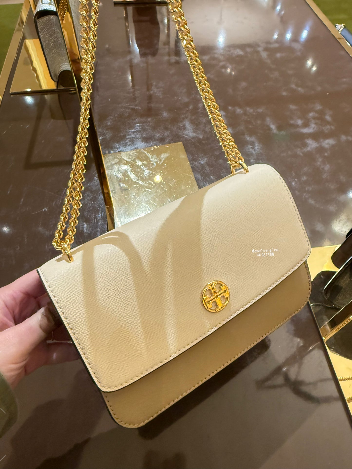 Tory Burch Robinson 斜背包