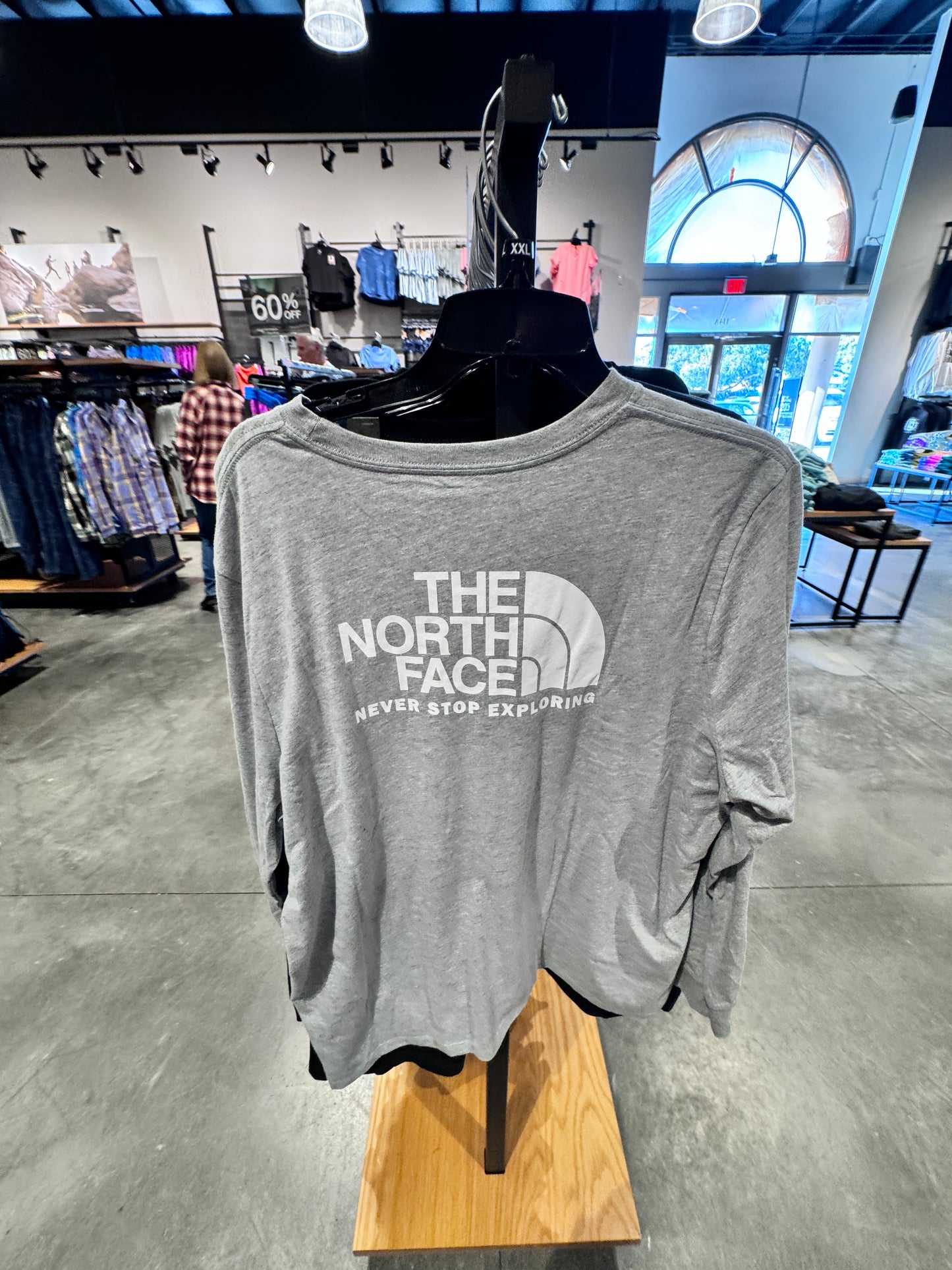 「預購」北臉 The North Face 背面大logo 女款長T