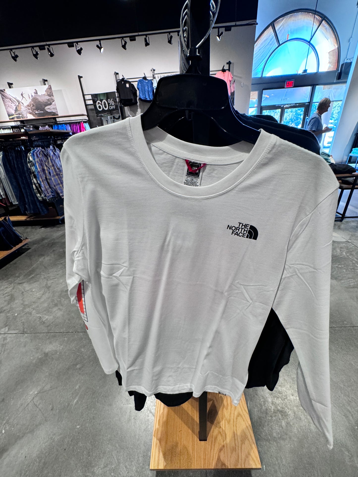 「預購」北臉 The North Face 背面大logo 女款長T